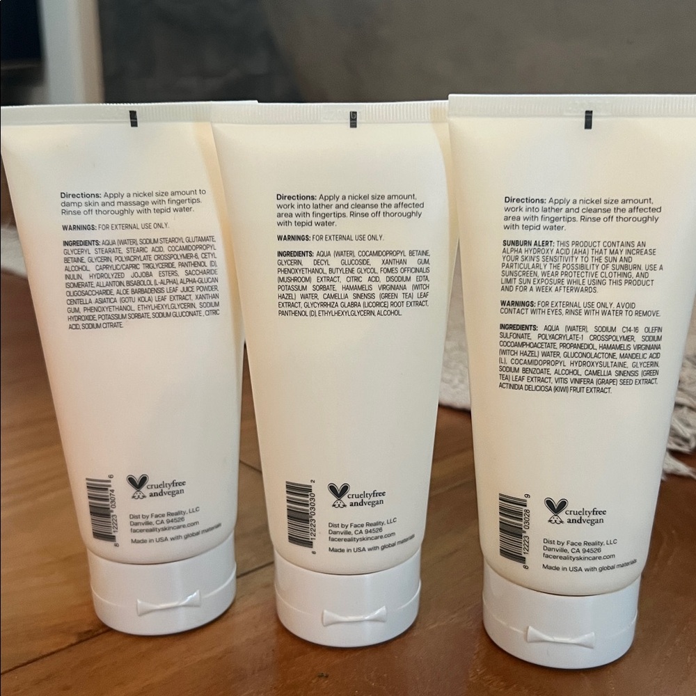 Face reality face wash trio - Picture 2 of 2